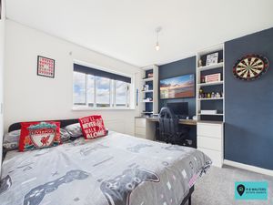 Bedroom- click for photo gallery
